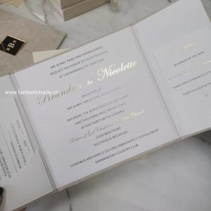 Tarjeta de Invitación de Boda Personalizada con Diseño de Terciopelo Desnudo y Lámina Dorada, Estilo Plegable, Hecha a Mano, Papel de 250 g/m² - Product Image 3