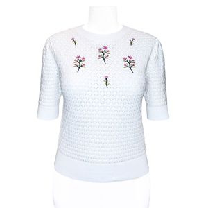 เสื้อไหมพรมคอวีทรงหลวมสำหรับผู้หญิง แต่งลายปักดอกไม้ - Product Image 1