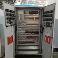 Kotak Kontrol Chengcheng PDG Bespoke 400V 100A Panel Distribusi Listrik Meter Digital Berperingkat IP65 Kunci Hibrida untuk Otomatisasi