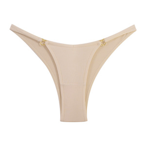 Tanga de algodón acanalado para mujer, de talle bajo, con decoración de anillo metálico en forma de corazón, bragas transpirables con espalda en T para uso diario, venta al por mayor - Product Image 1