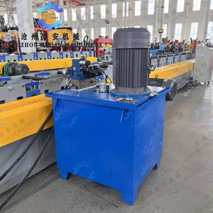 Machine de formage automatique de montants d'étagères, sans bavures, robuste, contrôlée par PLC, avec moteur haute puissance et roulements durables - Product Image 4