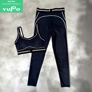 Conjunto Deportivo de Yoga para Mujer, Inspirado en el Lujo 2025, Leggings y Top de Moda, Dos Piezas, Ropa de Gimnasio - Product Image 1