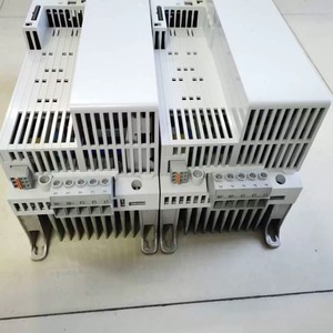 Unidad Base 8400 E84ABBNE1134SN0 con Control E84ABCTC0000VN0 para Convertidor de Frecuencia E84ABBNE1134SN0 E84ABCTC0000VN 8400 Base Uni - Product Image 2