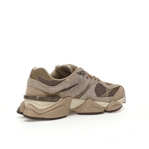 Chaussures de sport de haute qualité, neuves, modèle 9060, de marque. Renommés pour leur respirabilité et leur style de marche. Nouvelles chaussures de sport 9060. - Product Image 2