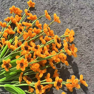 Fiori Artificiali Fatti a Mano con Steli Ritorti, Piccoli Mazzi di Margherite <span class=keywords><strong>per</strong></span> Decorazioni da Tavolo <span class=keywords><strong>per</strong></span> Matrimoni e Casa - Product Image 5