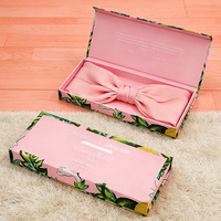 Maßgefertigte Rosa Klappbare Geschenkbox Rechteckige Starre Papierverpackung für Seidenschals Krawatten Geschäfts- und Feiertagsgeschenkverpackung