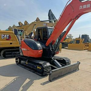 Excavatrice Kubota KX183-3 en état quasi neuf, faible nombre d'heures, poids opérationnel de 8 tonnes, engin de construction provenant de Chine - Product Image 4