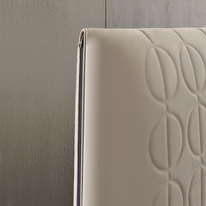 Luxury Wood <strong>Frame</strong> 1.8m Leather <strong>Double</strong> <strong>Bed</strong> - Product Image 4