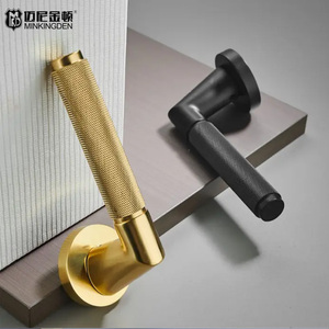 Serrure de porte intérieure moderne en laiton pour hôtel, poignée solide à double tige, embout doré, cylindre antivol avec installation facile - Product Image 2
