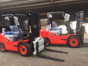 Alta calidad <span class=keywords><strong>4WD</strong></span> 4x4 3Ton terreno áspero carretilla elevadora diesel <span class=keywords><strong>CPCD30</strong></span> con precio de fábrica para la venta - Product Image 5