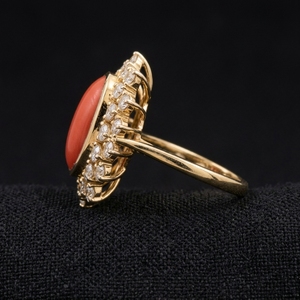 Anillo de compromiso elegante en oro, sencillo y elegante, con acabado brillante, para uso diario, regalo de joyería para momentos especiales. - Product Image 1