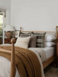 American Country-style Solid Wood <b>Bed</b>, Vintage Style, Direct From Factory, Customizable - Product Image 5