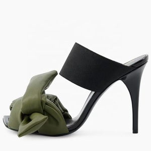 Sandales à talons hauts pour femmes, style mules, avec brides nouées et rembourrées, talon aiguille, bande extensible, pour soirée - Product Image 1