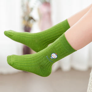 <span class=keywords><strong>Chaussettes</strong></span> de sport pour enfants en tricot de haute qualité avec motif sérigraphié - Product Image 4