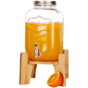 Vendita calda 8L Design classico di vetro distributore di bevande acqua fredda succo di liquido vasetto con ferro e legno Stand per la decorazione per la casa - Product Image 6