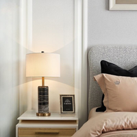 Lampe de table moderne en nickel brossé avec interrupteur à intensité variable, lampe de table de projet avec base en béton et marbre pour hôtels et centres commerciaux
