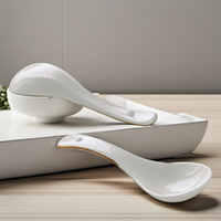 Petite cuillère à soupe chinoise en porcelaine céramique, ustensile de restaurant asiatique pour servir le ramen et les raviolis