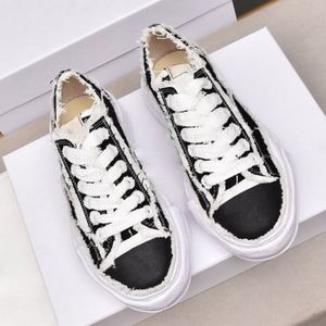 Zapatos Deportivos Unisex de Diseño Original, Zapatos de Lona Planos de Estilo Casual y Lujoso, Zapatos para Caminar de Mujer de Alta Calidad - Product Image 2