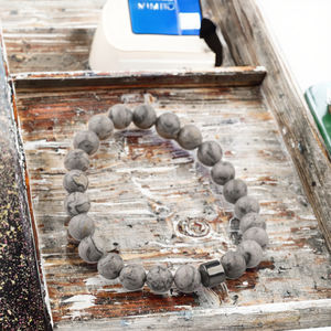 Pulseras y Brazaletes de Piedras Naturales Clásicas 2020, Cilindro de Hematita, Joyería de Yoga de Moda, Anillo de Compromiso para Mujer, Resina Micro - Product Image 3