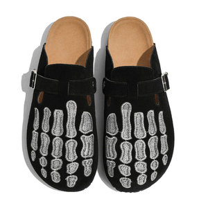 Chaussures sabots pour femmes Xinzirain, taille personnalisée EUR 35-47, motif à bout rond, en daim, à enfiler, mules plates pour femmes - Product Image 1