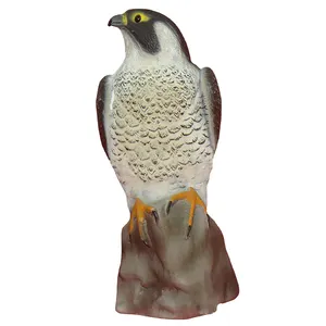 Réaliste Falcon Leurre Jardin Oiseau Corbeau Effrayant Épouvantail Mauvaises Herbes Lutte Antiparasitaire pour la chasse