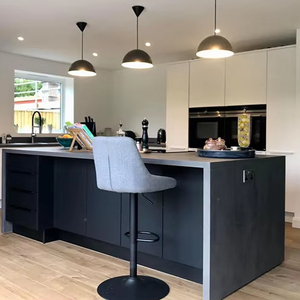 BAINENG Moderno ed Elegante Mobile da Cucina Modulare in Acciaio Inossidabile, Soluzione Personalizzata per Casa e Progetti - Product Image 1