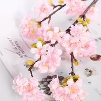 Nouvelles branches de fleurs de cerisier en soie en gros, 4 branches, fleurs de cerisier artificielles pour la décoration d'événements de mariage