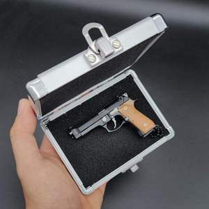 Portachiavi Mini Pistola in Metallo Stampato <span class=keywords><strong>BERETTA</strong></span> <span class=keywords><strong>92f</strong></span> Modello 1/3 Giocattolo Ciondolo Regalo - Product Image 6