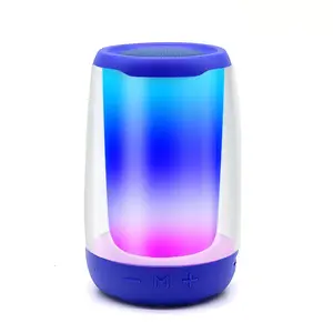 Mini haut-parleur sans fil portatif de son 3D de lumière menée colorée de PULSE4MINI avec la radio de Fm