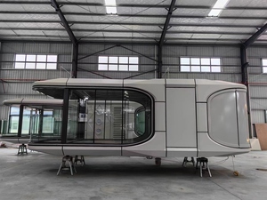 Capsule Spaziali Residenziali Prefabbricate di Lusso di Alta Gamma, Moderne ed Ecologiche per Campeggi e Hotel, con Struttura in Acciaio e Grafica LED - Product Image 4