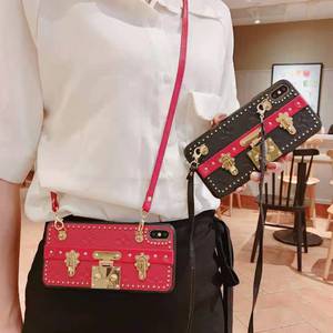 Funda personalizada de cuero real para teléfono móvil, accesorios con tarjeta de juego, listo para enviar - Product Image 3