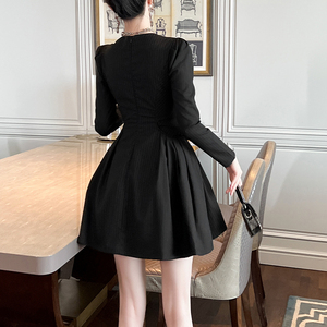 ZYHT 21523 la nuova moda una linea nera a <span class=keywords><strong>maniche</strong></span> <span class=keywords><strong>lunghe</strong></span> abbigliamento a righe Mini abiti invernali coreani per le donne - Product Image 4