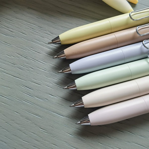 Nouveau stylo gel créatif Macaron petit format, style <span class=keywords><strong>nain</strong></span>, avec clip, pour étudiant, encre noire 0,5 mm - Product Image 4