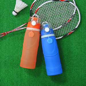 Bouteille de shaker à protéines personnalisée en silicone pliable sans BPA Kean Squeeze - Product Image 6