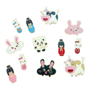 Badges d'Emblème Personnalisés en Alliage de Zinc Émail Hybride Écologique Plaqué Argent Durable Résistant à la Rouille Cadeaux d'Entreprise Personnalisés - Product Image 4