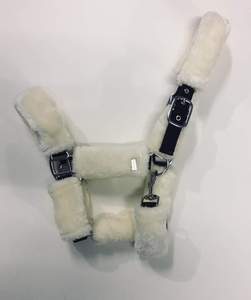 Harnais pour cheval en fourrure de vison douce au toucher, avec ajustement réglable et quincaillerie robuste pour un usage quotidien - Product Image 5