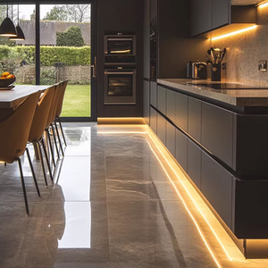 Plinthe LED en alliage d'aluminium à design contemporain, résistante à l'humidité, installation facile, lumineuse - Product Image 4