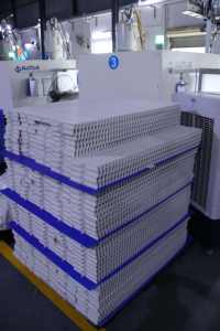 Pikes VTP-606 Spa Couverture de débordement de <span class=keywords><strong>piscine</strong></span> Gouttière en <span class=keywords><strong>plastique</strong></span> Caillebotis en PVC pour coin de débordement pour piscines - Product Image 6