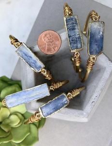 LS-A435 incredibile blu kyanite braccialetto <span class=keywords><strong>con</strong></span> <span class=keywords><strong>filo</strong></span> avvolto bar a forma di braccialetto del braccialetto placcato oro del polsino di modo 2020 - Product Image 5