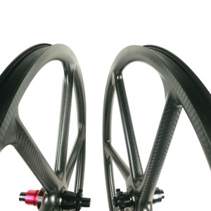 Synergie carbone roues à 6 rayons pour vélo de montagne - Product Image 4