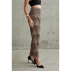 Pantalon crayon imprimé léopard taille haute en crêpe infroissable pour femme - Product Image 2