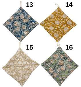 Bloc à main à fleurs de créateur Porte-pot bleu Impression sur polyester/coton Botanique Ferme Rusty Manique Cuisine Cadeau - Product Image 6