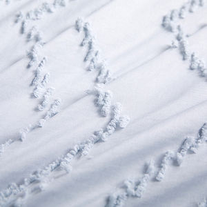 Hot Sale Modern Microfiber Eco-Friendly OEKO-TEX Certified 3pcs Tufted Comforter Set Woven 200TC Soft Hotel Comforters - Product Image 5