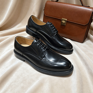 Chaussures habillées <span class=keywords><strong>de</strong></span> luxe pour hommes, prêtes à être expédiées, à semelle épaisse, pour affaires et occasions formelles, chaussures <span class=keywords><strong>de</strong></span> bureau <span class=keywords><strong>de</strong></span> haute qualité - Product Image 3