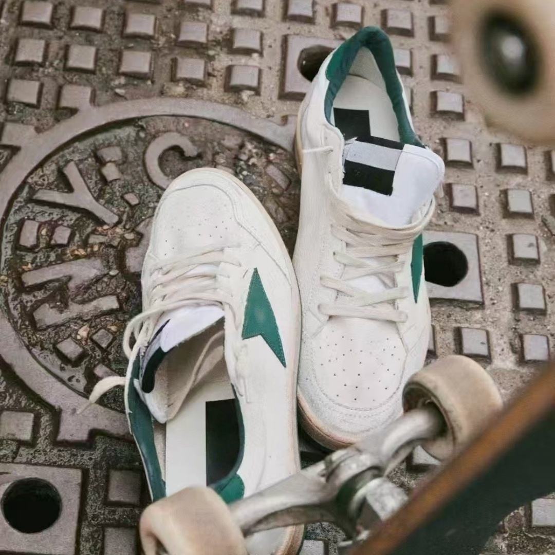 สีเขียว