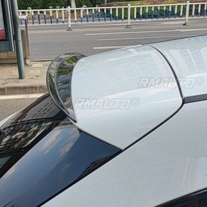 สปอยเลอร์หลังคาสำหรับรถยนต์ X118 อุปกรณ์ตกแต่งรถยนต์สำหรับ Mercedes Benz CLA Class X118 CLA200 260 CLA35 CLA45 AMG ชุดแต่ง - Product Image 4