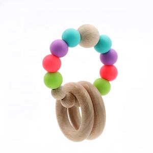 Hochet en bois de hêtre naturel Perles en silicone Bracelets de dentition pour bébé Jouet doux pour le soulagement de la dentition - Product Image 2