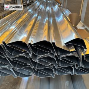 Fabricant de profilés industriels en <span class=keywords><strong>aluminium</strong></span> Lames à persienne Cadre à persiennes Lames en <span class=keywords><strong>aluminium</strong></span> Cadre à persiennes pour <span class=keywords><strong>pergola</strong></span> - Product Image 5