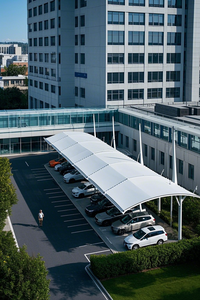 Couverture de <span class=keywords><strong>parking</strong></span> moderne de style industriel, abri d'ombrage, structure de membrane en tissu PTFE pour hôtels, villas, garages, utilisation en extérieur - Product Image 2