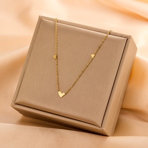 Collar de Cadena de Acero de Titanio con Colgante de Luna y <span class=keywords><strong>Perlas</strong></span> Vintage que no se desvanecen, Chapado en Oro de 18k, para Mujer, a la Moda - Product Image 6